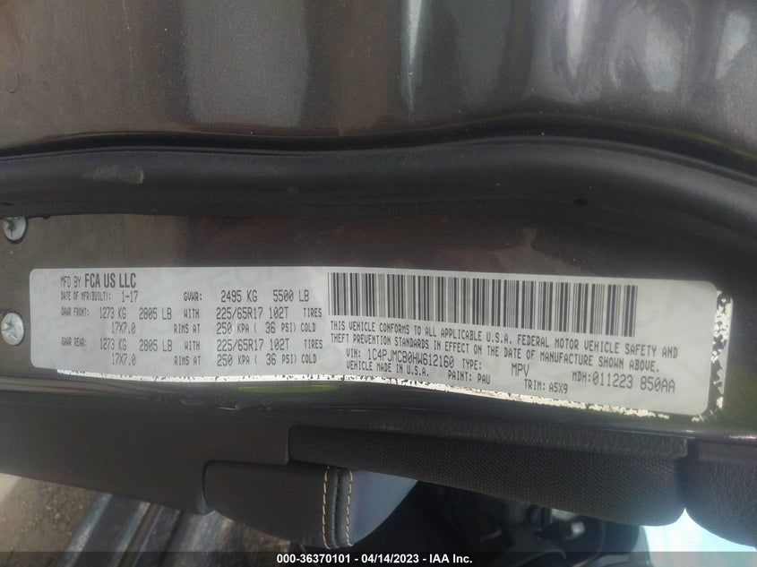 VIN 1C4PJMCB0HW612160 2017 JEEP CHEROKEE LATITUDE