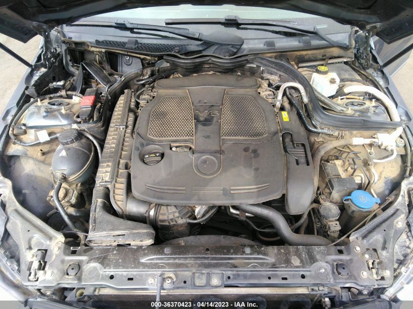 2014 MERCEDES-BENZ C-CLASS C 300 - WDDGF8AB0EA943976