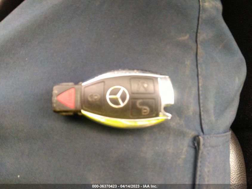 2014 MERCEDES-BENZ C-CLASS C 300 - WDDGF8AB0EA943976