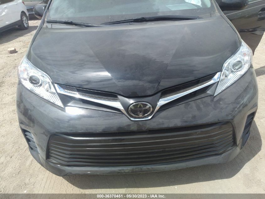 2019 TOYOTA SIENNA LE - 5TDKZ3DC8KS969811