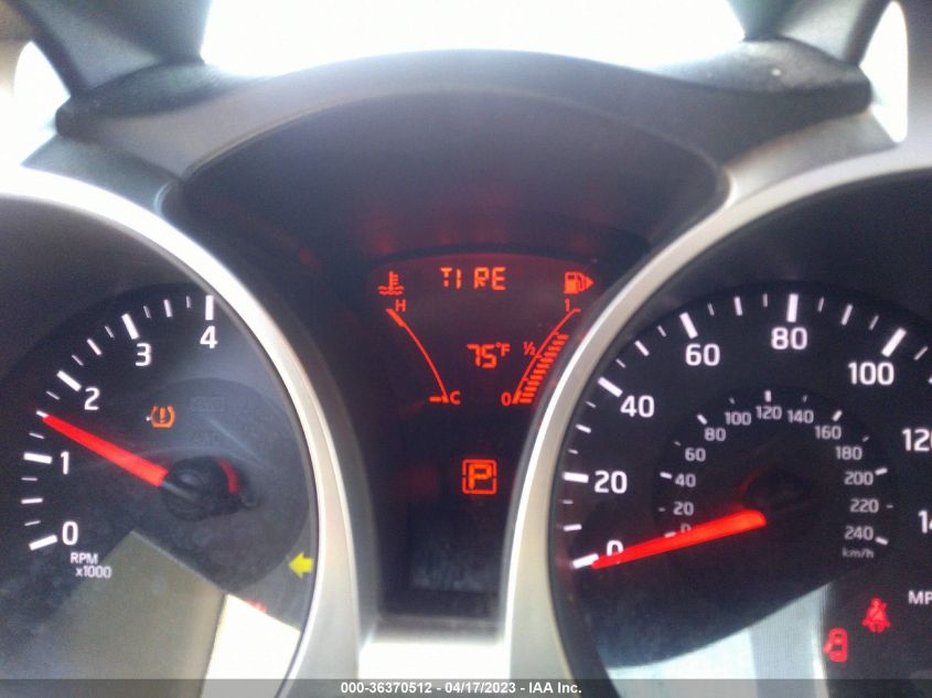 2014 NISSAN JUKE SV - JN8AF5MR3ET454830