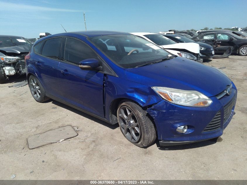 2014 FORD FOCUS SE - 1FADP3K28EL175041