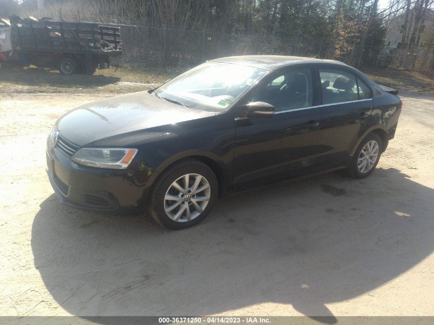 2013 VOLKSWAGEN JETTA SEDAN SE W/CONVENIENCE/SUNROOF - 3VWDP7AJ6DM441080