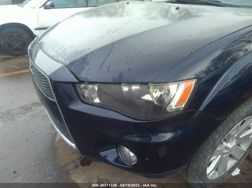 2013 MITSUBISHI OUTLANDER SE - JA4JT3AW9DU020210