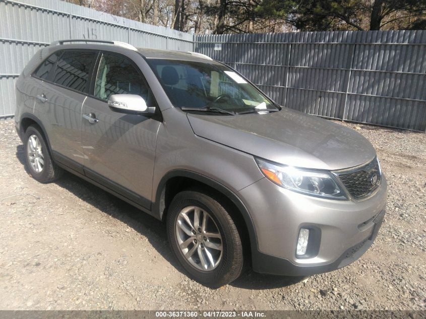 2015 KIA SORENTO LX - 5XYKT3A62FG602387