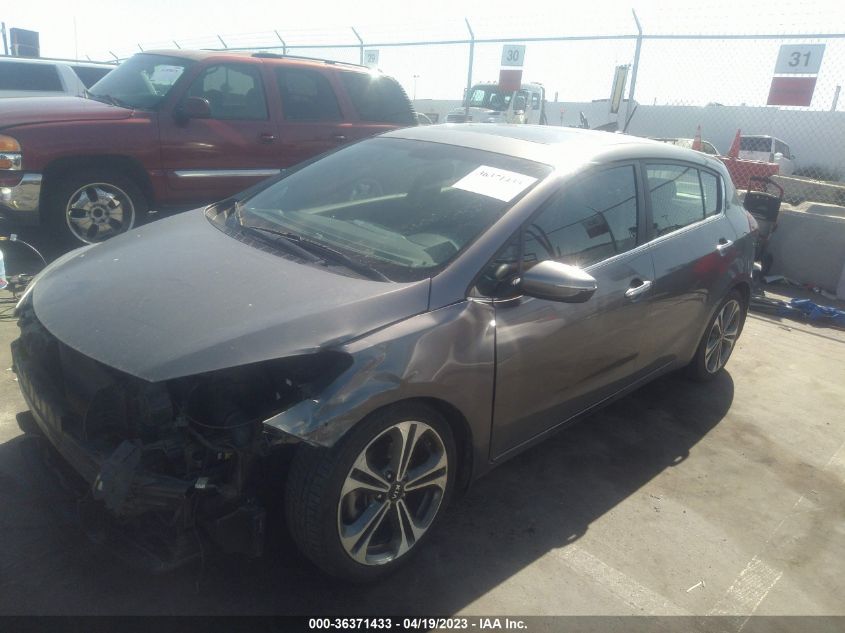 2016 KIA FORTE 5-DOOR EX - KNAFX5A8XG5600526