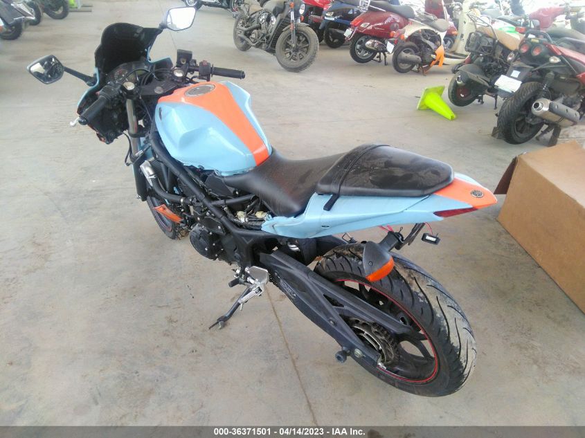 2015 YAMAHA YZFR3 MH3RH06Y2FK003025