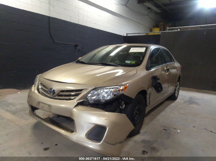 2013 TOYOTA COROLLA L/LE/S - 2T1BU4EE7DC011579
