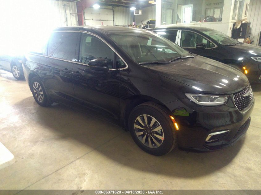 2023 CHRYSLER PACIFICA HYBRID TOURING L - 2C4RC1L79PR541691