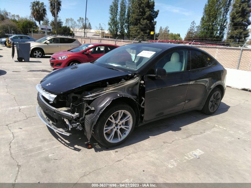 2021 TESLA MODEL Y LONG RANGE - 5YJYGDEE6MF302314