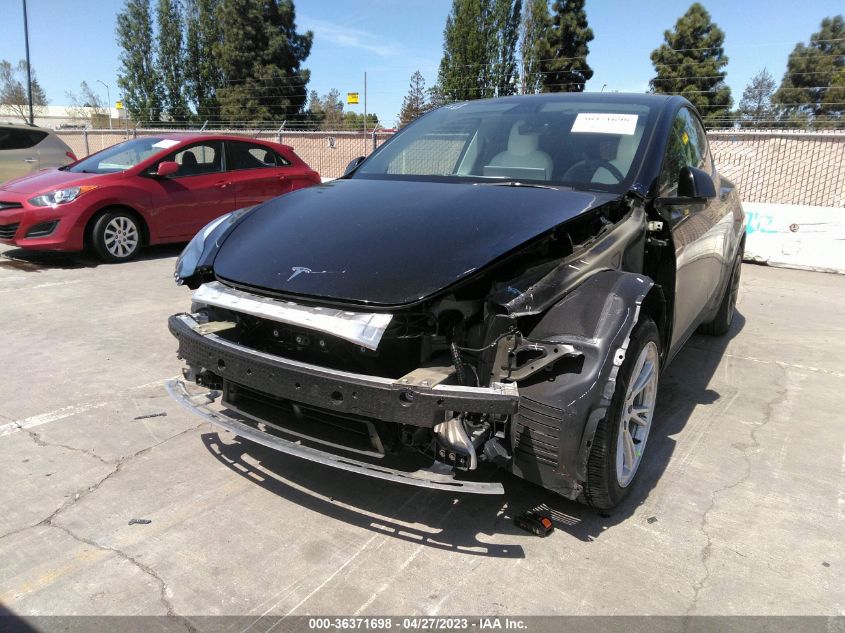 2021 TESLA MODEL Y LONG RANGE - 5YJYGDEE6MF302314