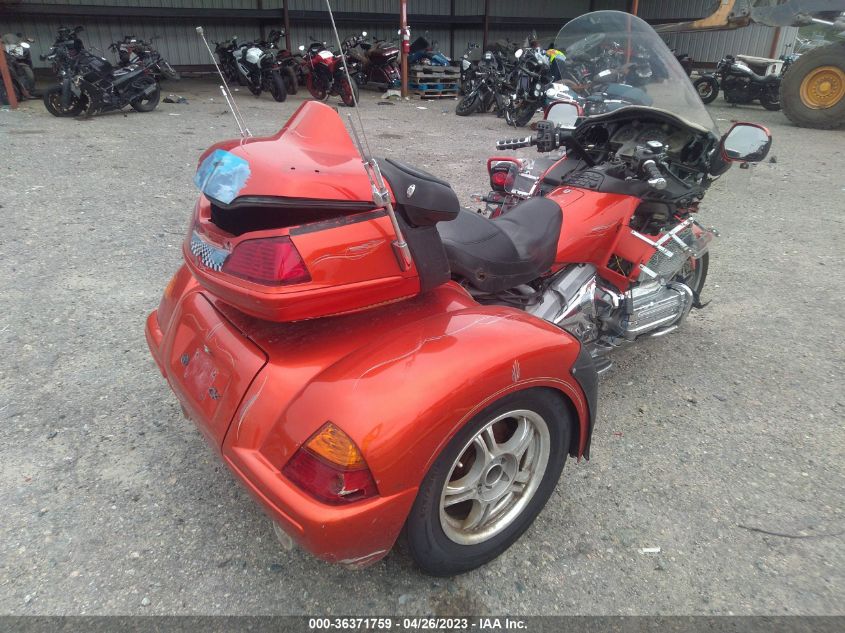 2003 HONDA GL1800 1HFSC470X3A201356