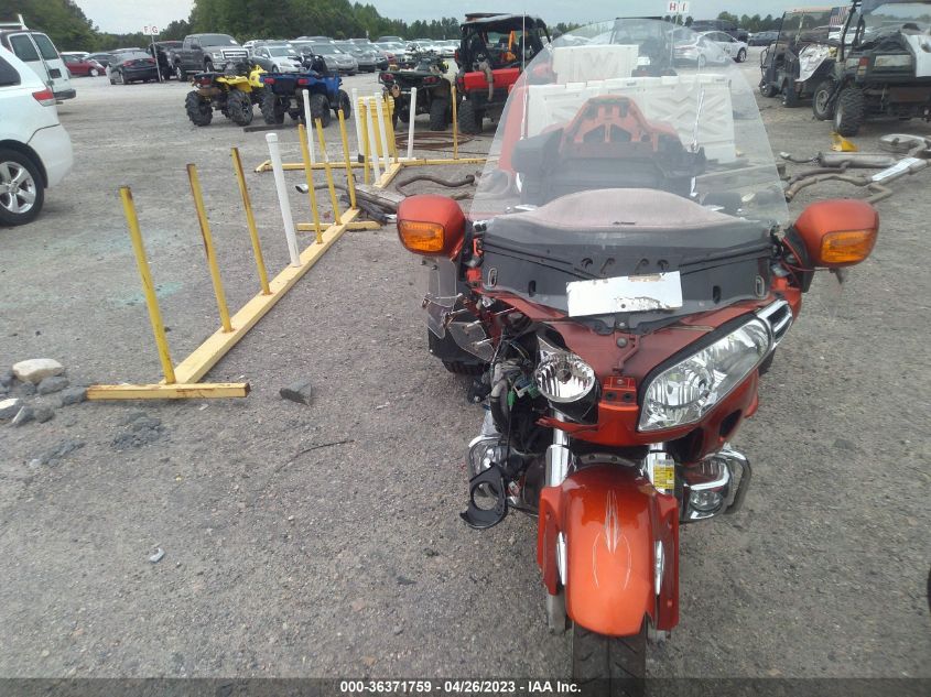 2003 HONDA GL1800 1HFSC470X3A201356