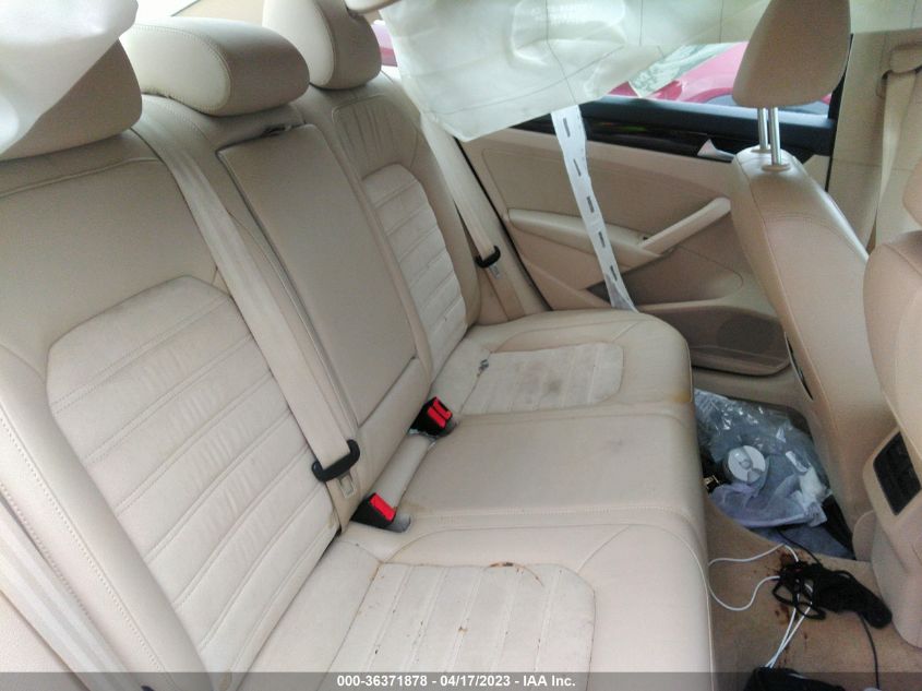 2014 VOLKSWAGEN PASSAT TDI SEL PREMIUM - 1VWCN7A31EC009311