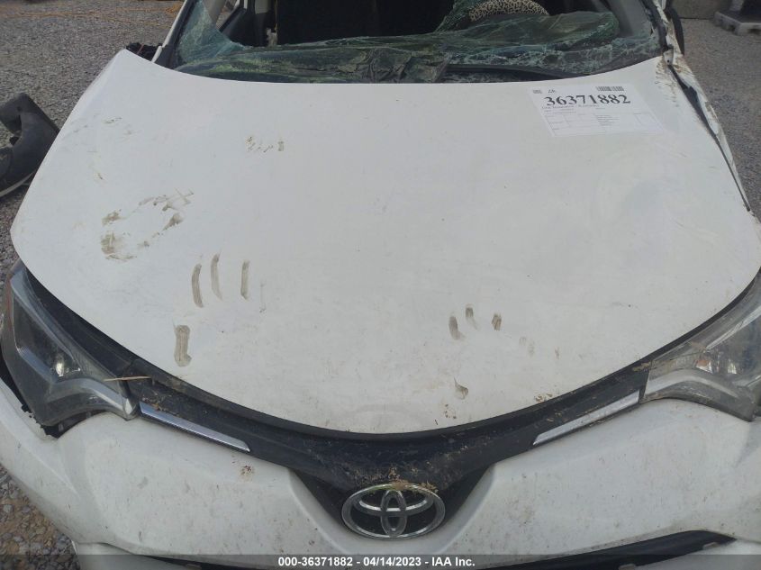 2016 TOYOTA RAV4 LE - JTMZFREV6GJ086269