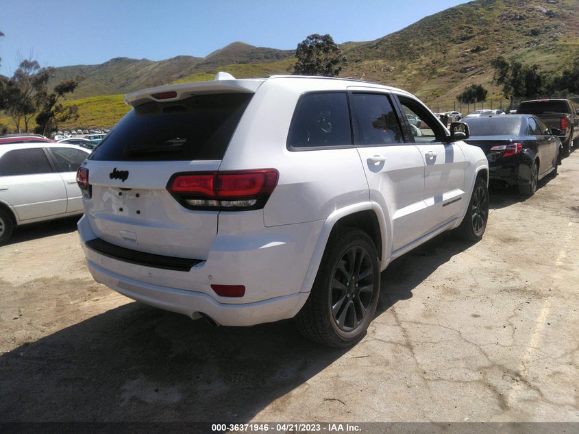 VIN 1C4RJEAG4HC823022 2017 JEEP GRAND CHEROKEE ALTITUDE