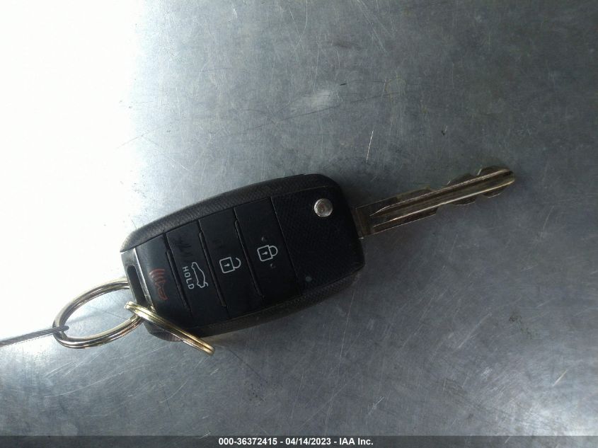 2016 KIA FORTE LX - KNAFK4A60G5588166