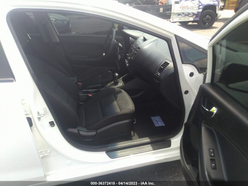 2016 KIA FORTE LX - KNAFK4A60G5588166