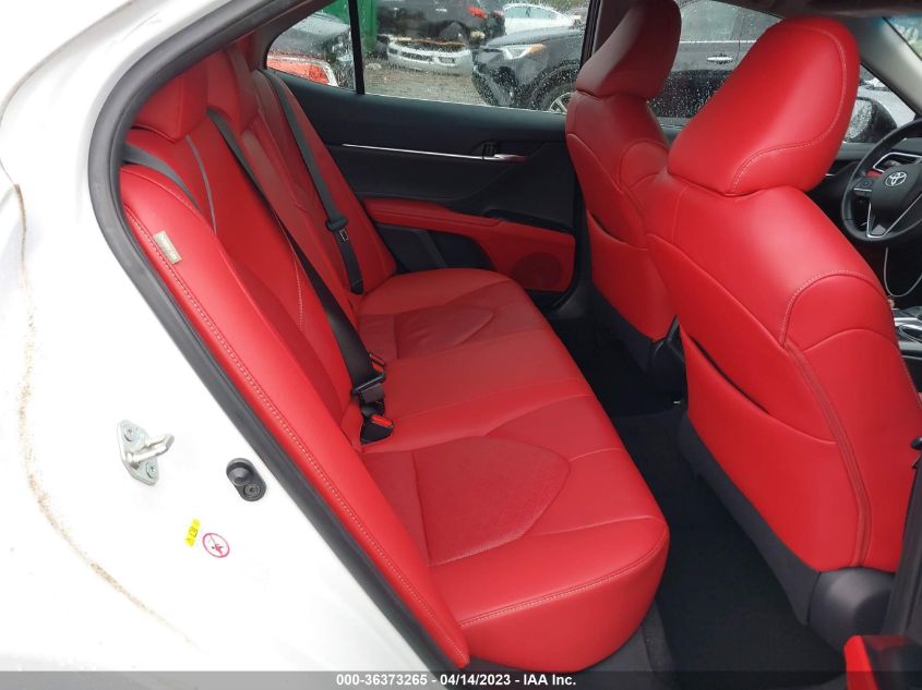 2018 TOYOTA CAMRY XSE - 4T1B61HK4JU032104