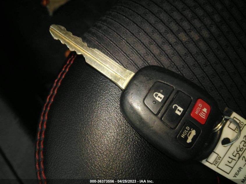2016 TOYOTA CAMRY XLE/SE/LE/XSE - 4T1BF1FK4GU194911