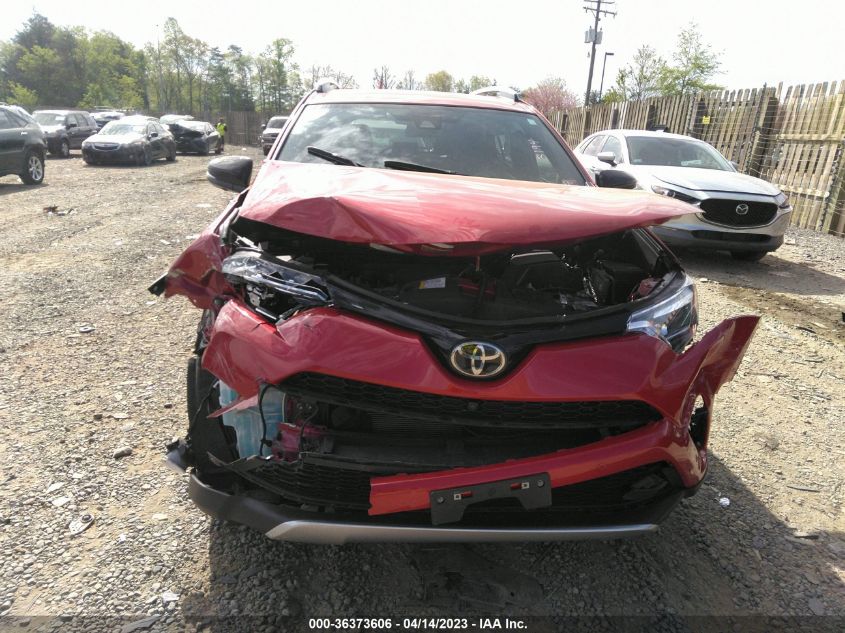 2016 TOYOTA RAV4 SE - JTMJFREV2GJ055761