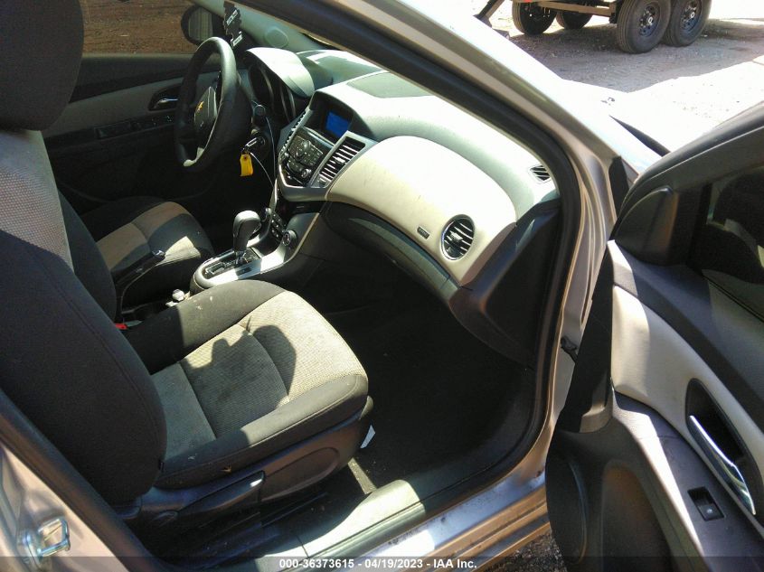 2016 CHEVROLET CRUZE LIMITED LS - 1G1PC5SH0G7170455