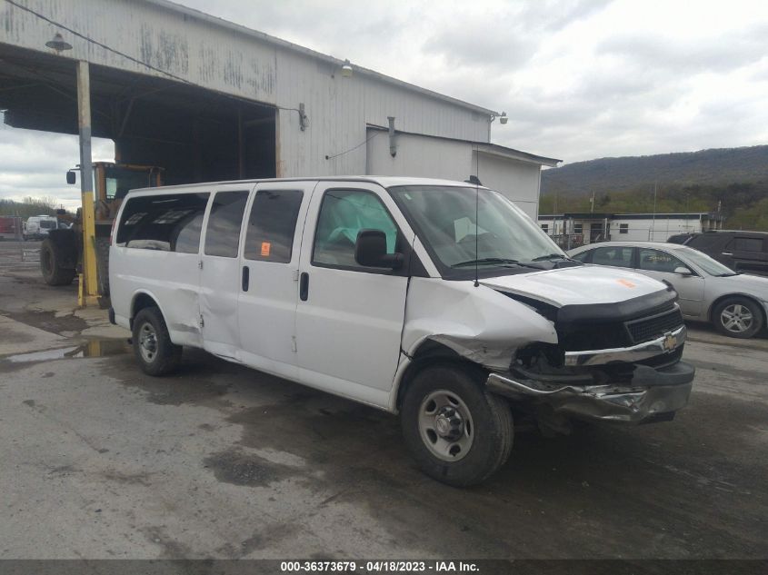2017 CHEVROLET EXPRESS PASSENGER LT - 1GAZGPFG9H1109877