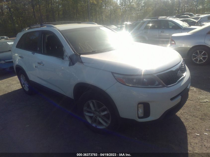 2014 KIA SORENTO LX - 5XYKT3A68EG449500