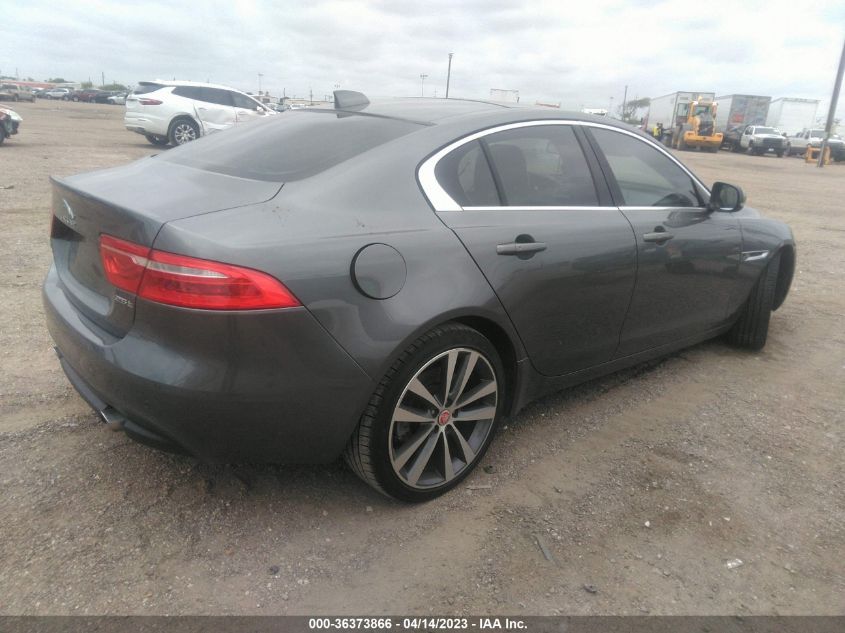 2017 JAGUAR XE 25T PRESTIGE - SAJAE4BG0HA969408