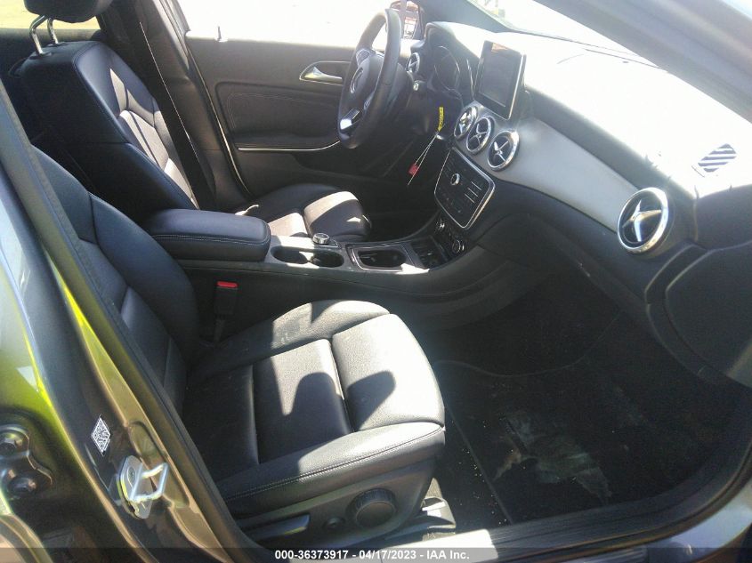 2016 MERCEDES-BENZ GLA GLA 250 - WDCTG4EB1GJ249397