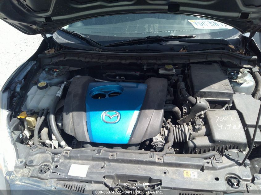 2013 MAZDA MAZDA3 I SPORT - JM1BL1U7XD1759543