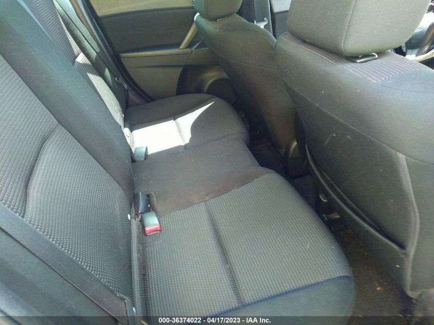 2013 MAZDA MAZDA3 I SPORT - JM1BL1U7XD1759543