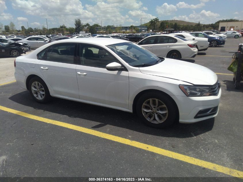 1VWAA7A33JC041996 VOLKSWAGEN PASSAT 2.0T S/R-LINE 2018