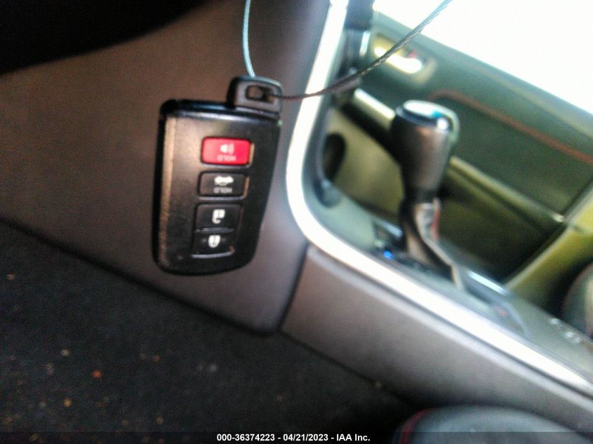 2016 TOYOTA CAMRY XLE/SE/LE/XSE - 4T1BF1FK8GU558490