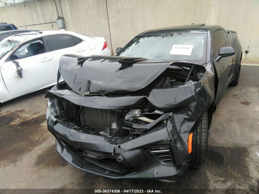 2018 CHEVROLET CAMARO 2SS - 1G1FH1R71J0133286