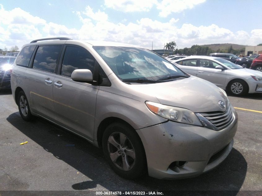 2017 TOYOTA SIENNA LE - 5TDKZ3DC1HS791300