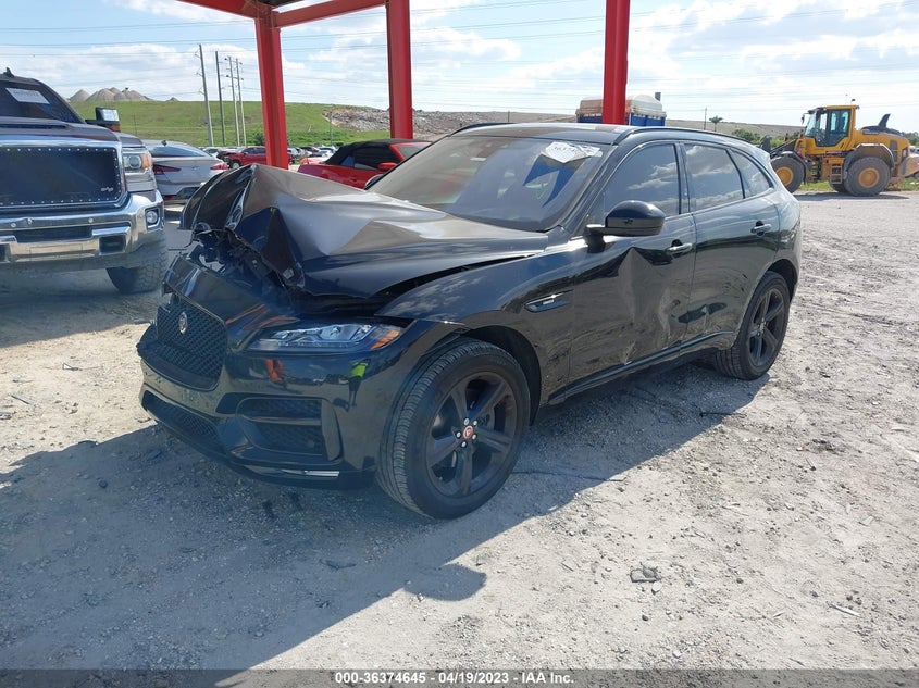 VIN SADCL2BVXHA492975 2017 JAGUAR F-PACE 35T R-SPORT