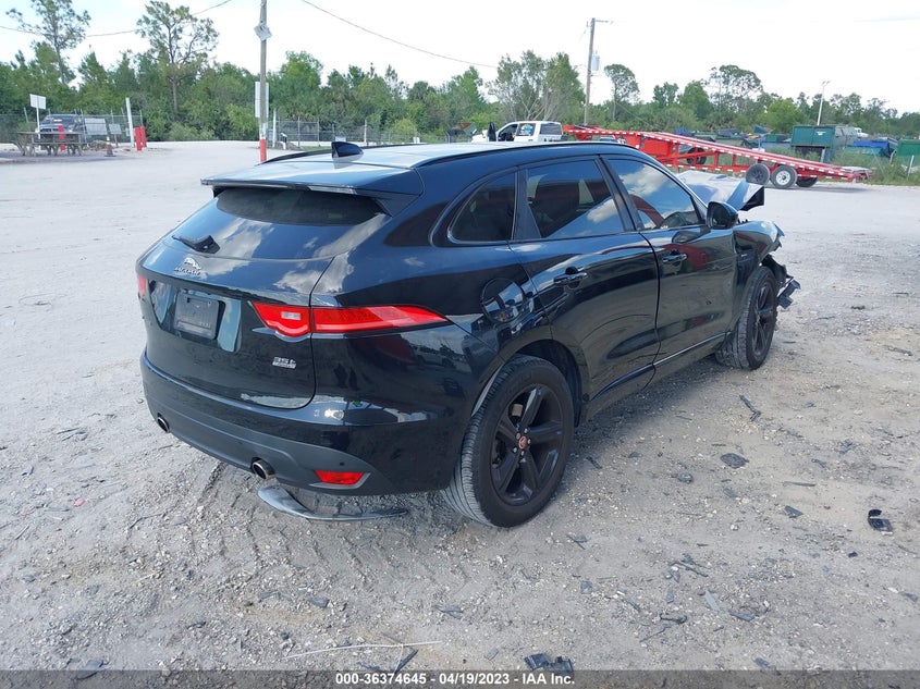 VIN SADCL2BVXHA492975 2017 JAGUAR F-PACE 35T R-SPORT