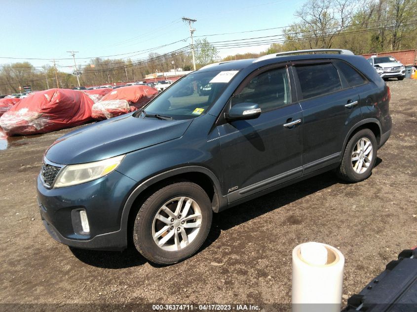 2014 KIA SORENTO LX - 5XYKTCA67EG504146