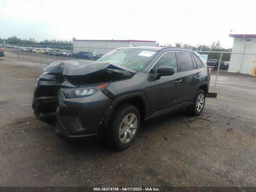 VIN 2T3H1RFV3MC093218 2021 TOYOTA RAV4 LE