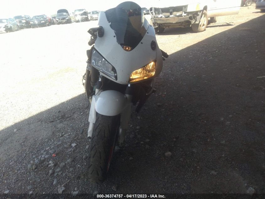 2003 HONDA CBR600 RR JH2PC37003M003160