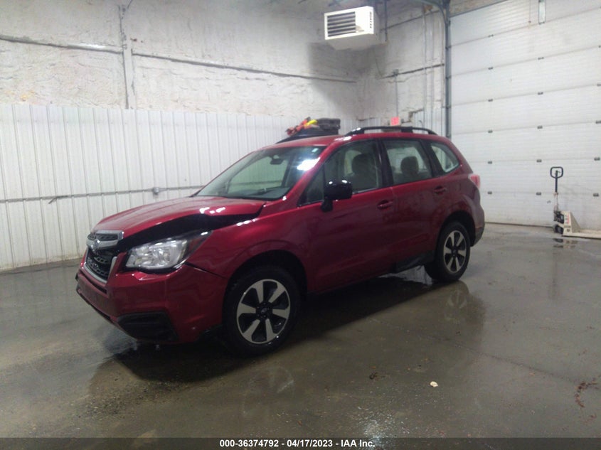 VIN JF2SJABC2JH514164 2018 SUBARU FORESTER