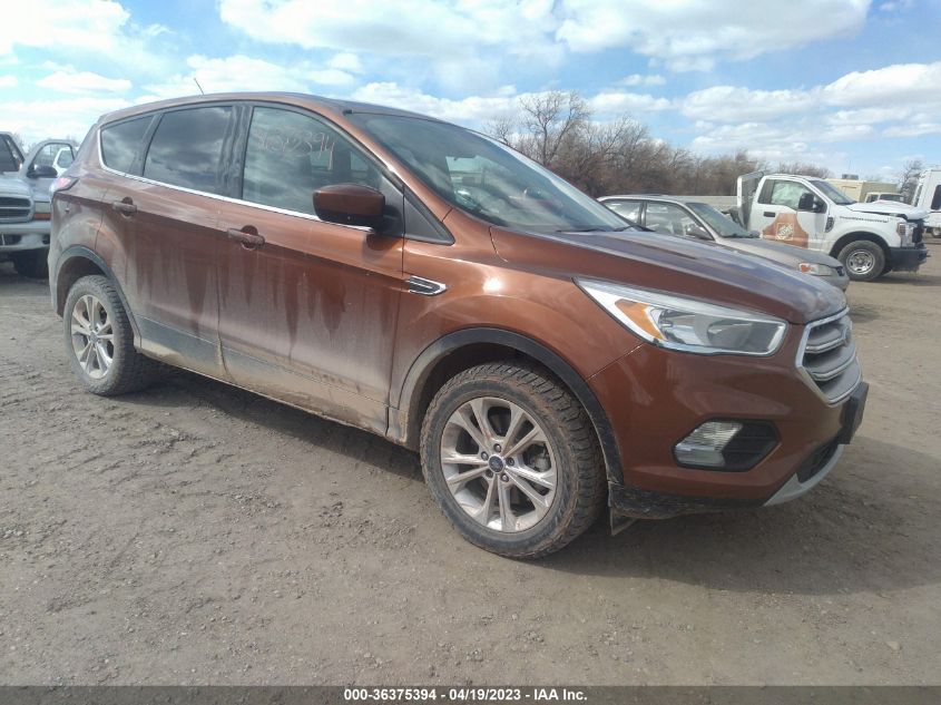 2017 FORD ESCAPE SE - 1FMCU9G92HUE16108