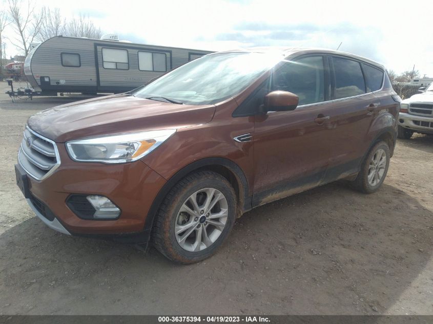 2017 FORD ESCAPE SE - 1FMCU9G92HUE16108