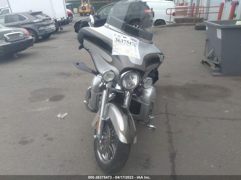 2013 HARLEY-DAVIDSON FLHTCUSE CVO ULTRA CLS ELECTRA GLD - 1HD1PR815DB957881