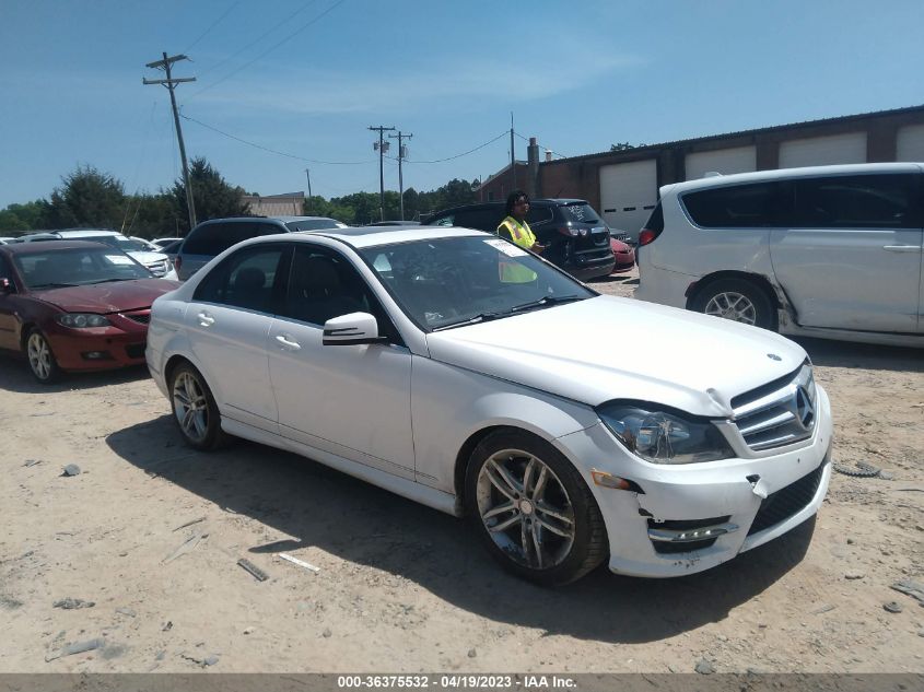 2013 MERCEDES-BENZ C-CLASS C 300 SPORT - WDDGF8AB9DR286126