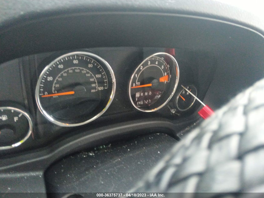 VIN 1C4NJCEB2HD198129 2017 JEEP COMPASS LATITUDE