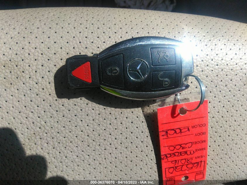 2016 MERCEDES-BENZ C-CLASS C 300 - 55SWF4KB3GU109111