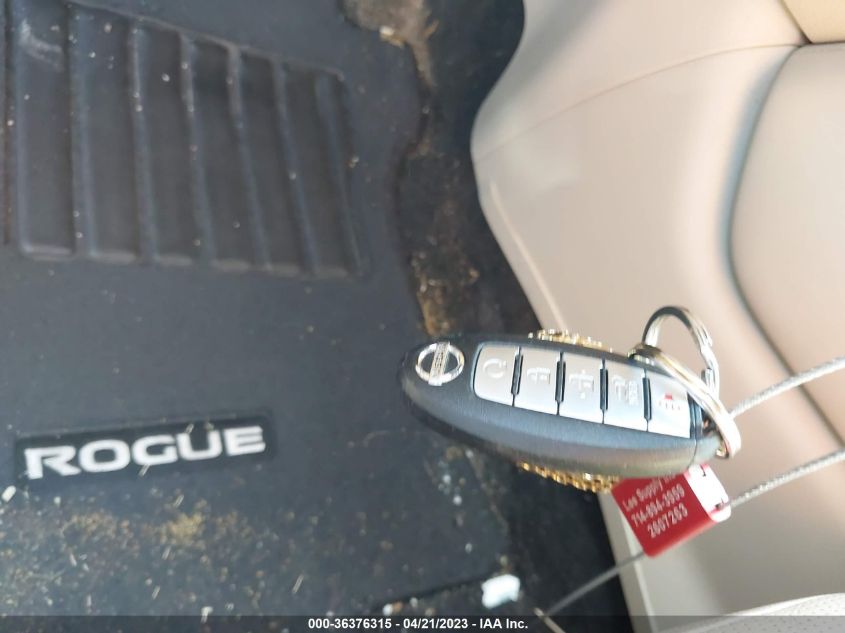 2017 NISSAN ROGUE SL - 5N1AT2MT7HC848331