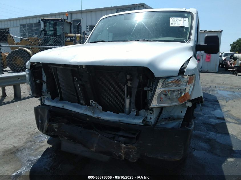 2016 NISSAN NV SV 1N6BF0KM5GN812945